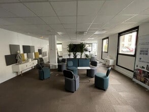 53 Boulevard De La République, Chatou to rent Interior Photo- Image 2 of 5