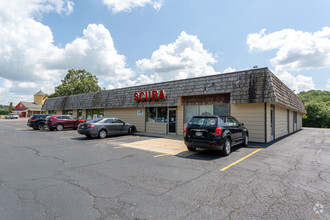 2410 Milwaukee St, Delafield, WI for sale Primary Photo- Image 1 of 1