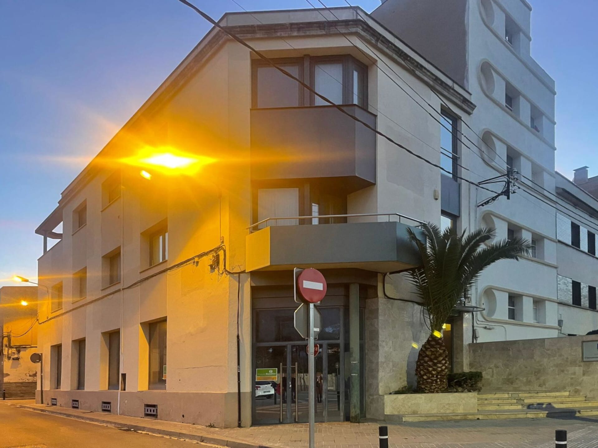 Office in Igualada, Barcelona to rent Building Photo- Image 1 of 2