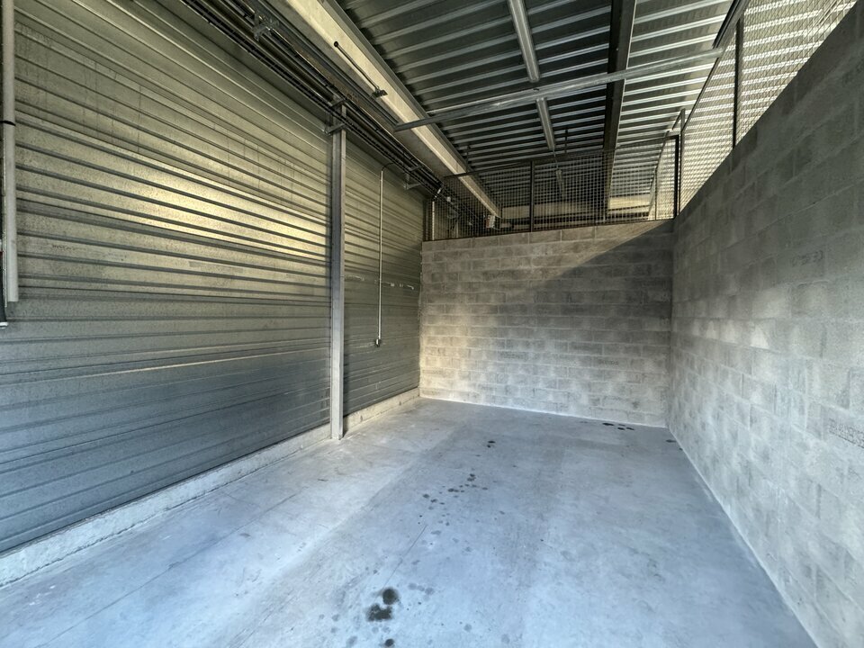 Light Industrial in Bailly-Romainvilliers to rent Interior Photo- Image 1 of 4