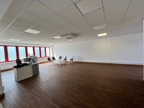 Eastgate Rd, Bristol to rent Interior Photo- Image 1 of 4