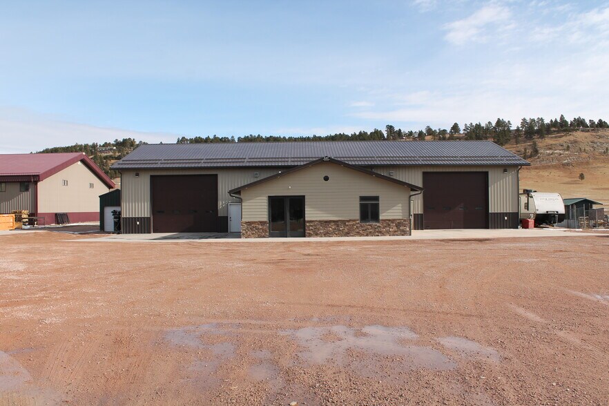 11810 Quaal Rd, Black Hawk 57718 UK