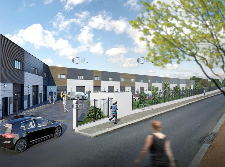Light Industrial in Épinay-sur-Seine to rent - Building Photo - Image 1 of 5