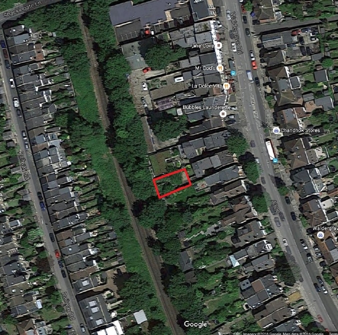 185 Waldegrave Rd, Teddington for sale Primary Photo- Image 1 of 1