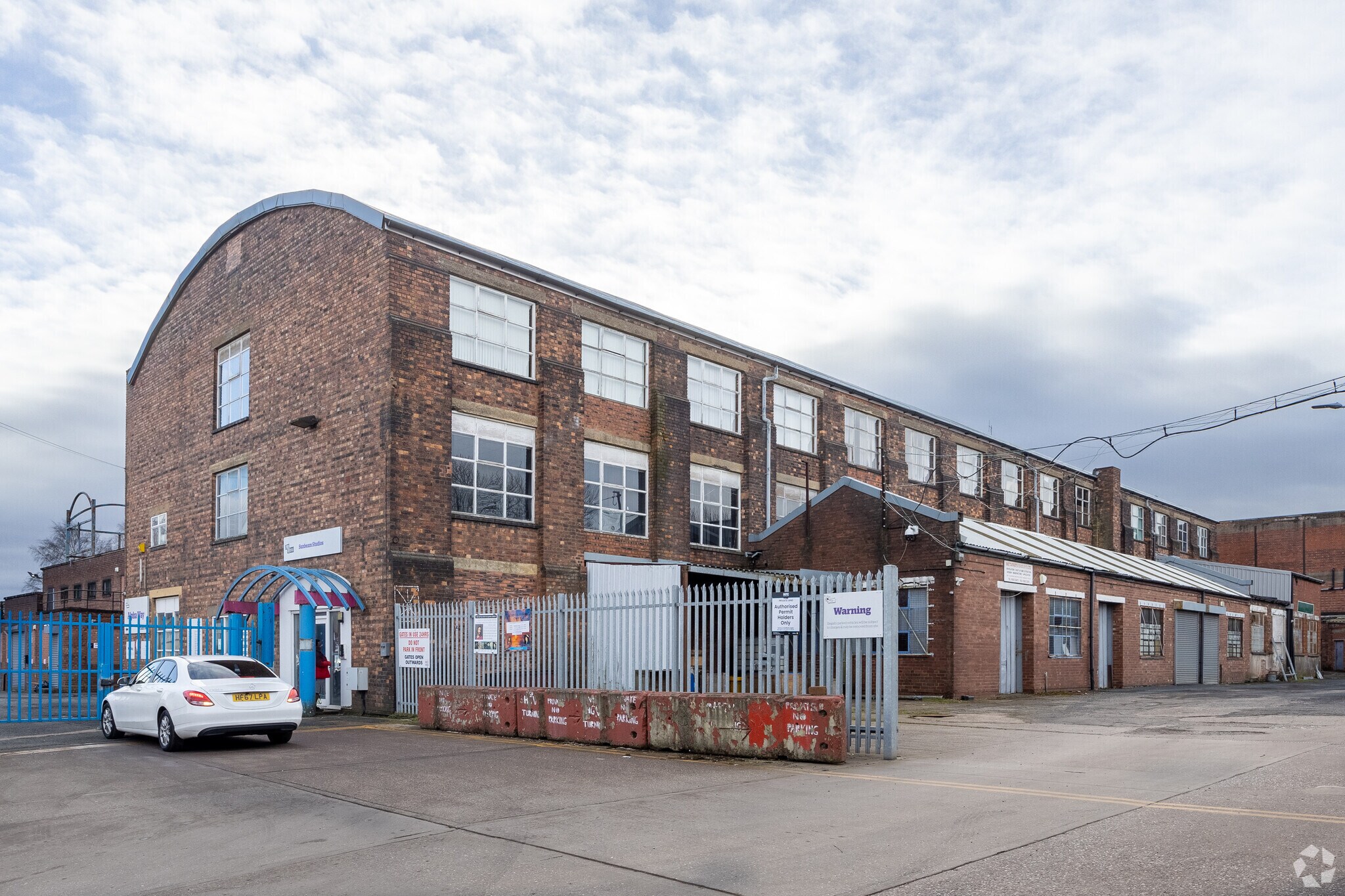 Sunbeam St, Wolverhampton for sale Primary Photo- Image 1 of 1