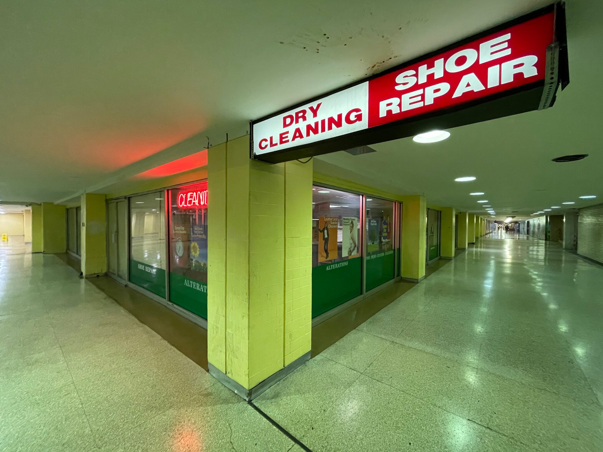 1500 John F Kennedy Blvd, Philadelphia, PA to rent Building Photo- Image 1 of 2