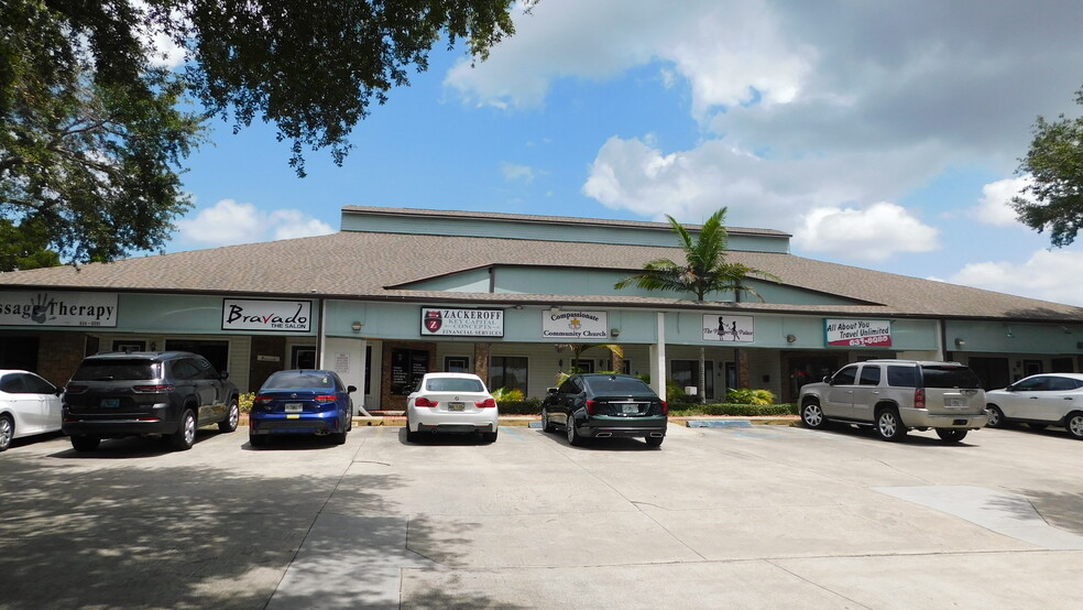 1240 Rockledge Blvd, Rockledge, FL for rent - Building Photo - Image 2 of 4