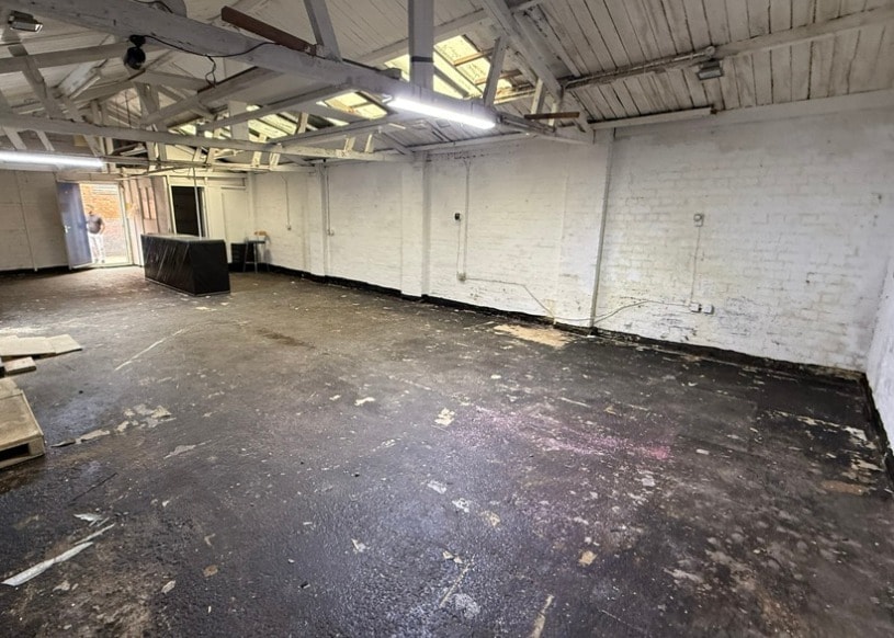 1 Blockleys Yard, Hinckley to rent - Interior Photo - Image 3 of 4