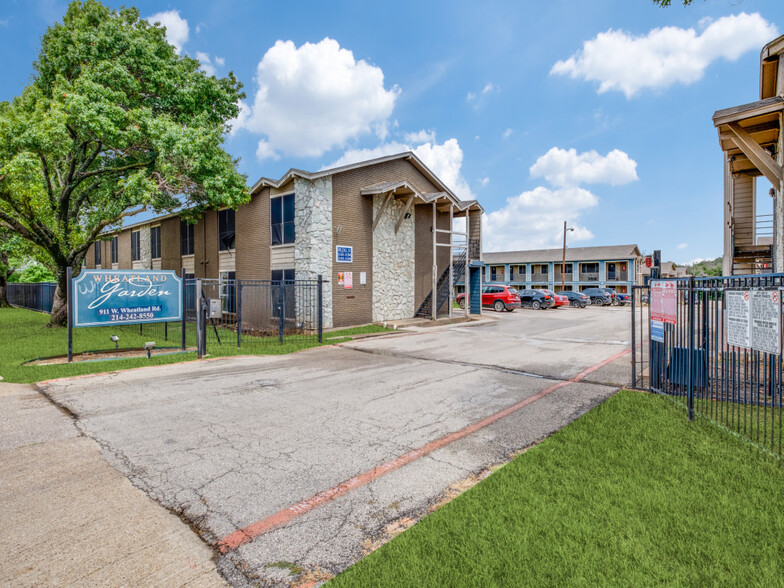 911 W Wheatland Rd, Dallas, TX for sale - Building Photo - Image 1 of 25