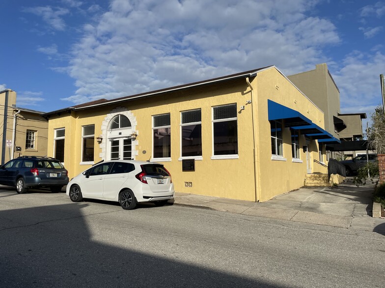 430 N Alexander St, Mount Dora, FL for rent - Building Photo - Image 1 of 34