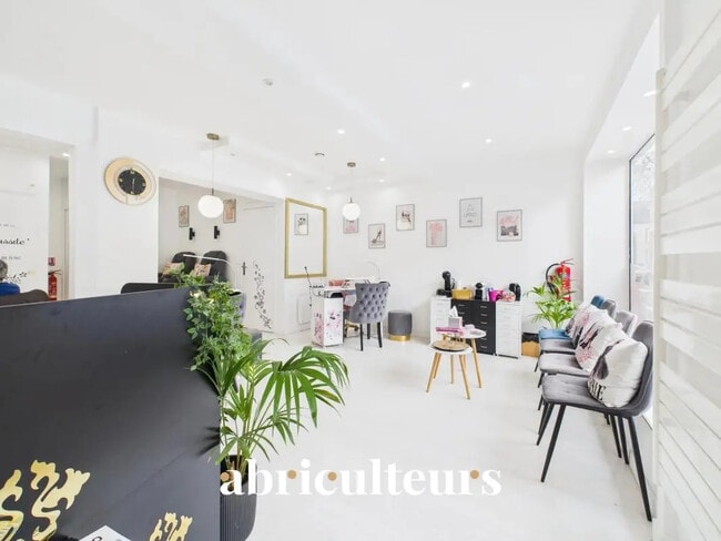 Vente Entrepôt 59 m²