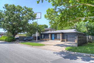 More details for 1925 Hickory Dr, Haltom City, TX - Office for Rent