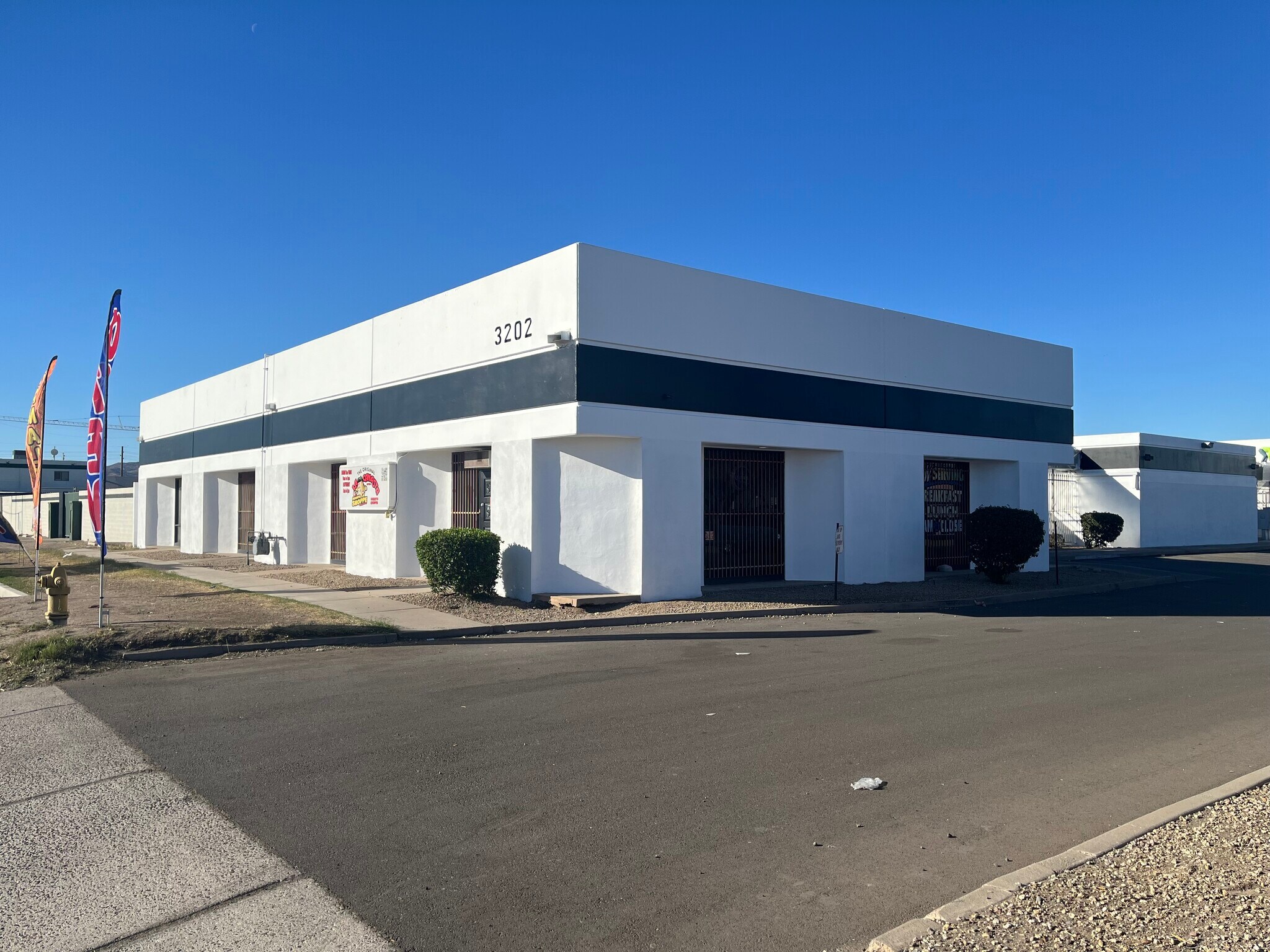 3202 S 40th St, Phoenix, AZ for sale Primary Photo- Image 1 of 1