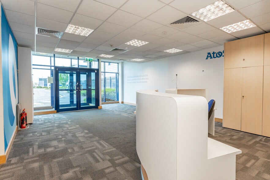 Appleton Pky, Livingston to rent - Interior Photo - Image 3 of 4