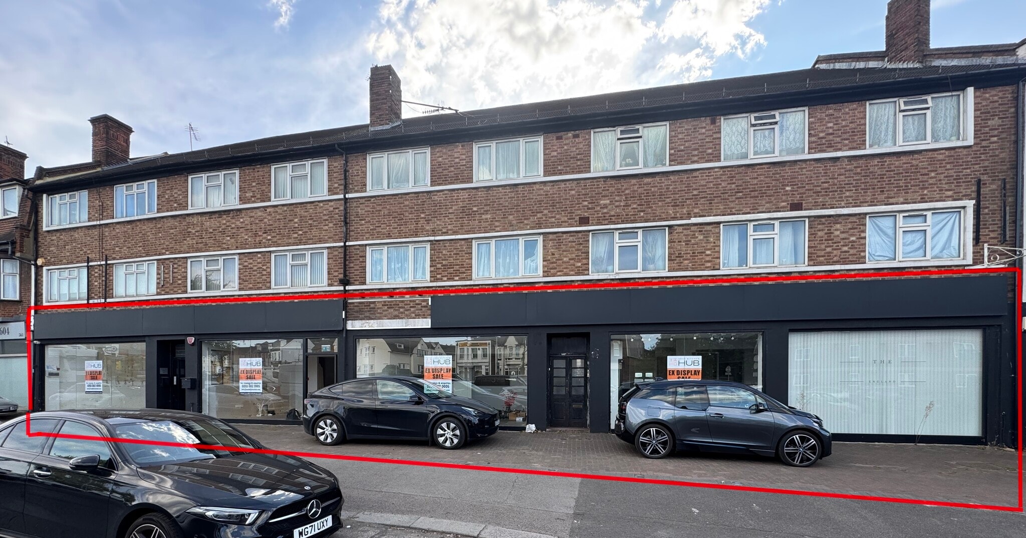 563-571 Watford Way, London to rent Building Photo- Image 1 of 9