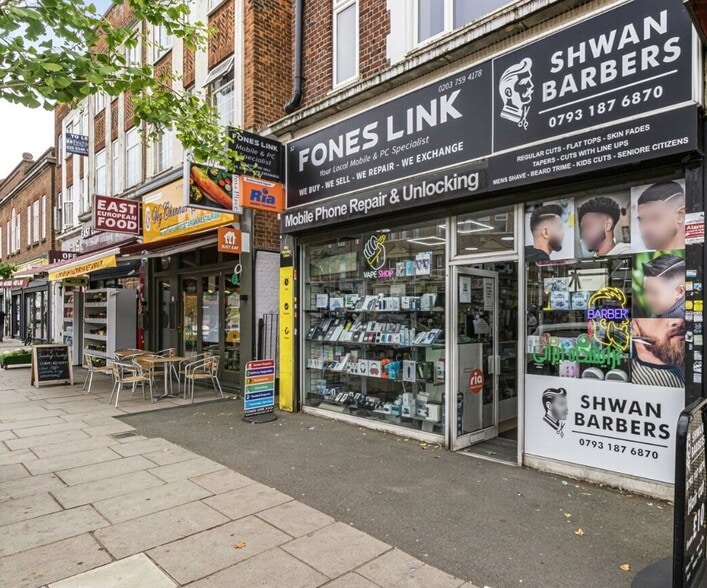 52 Ballards Ln, London for sale - Primary Photo - Image 1 of 1