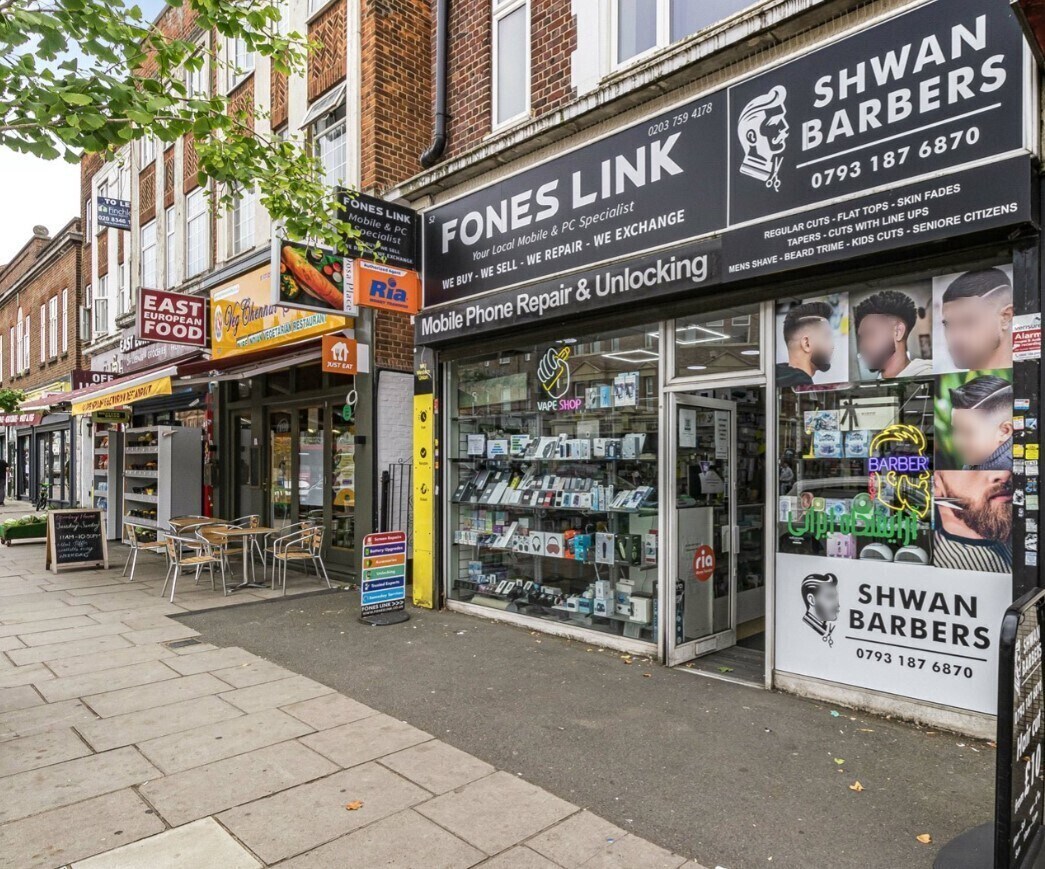 52 Ballards Ln, London for sale Primary Photo- Image 1 of 1