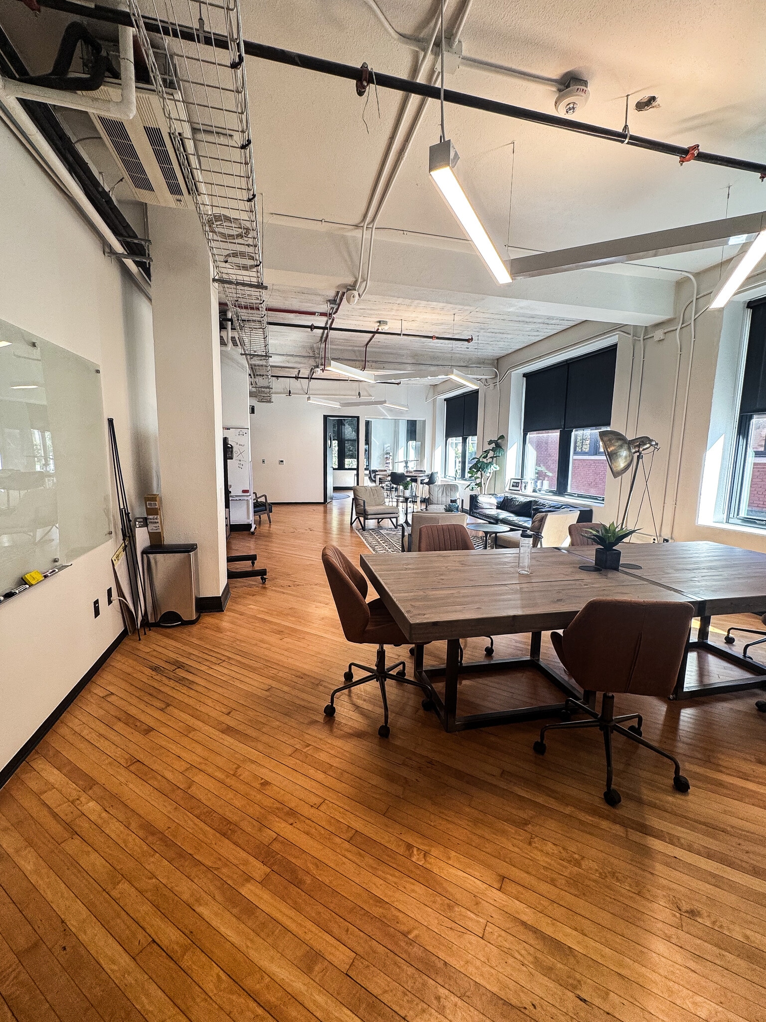 7 NE 6th St, Oklahoma City, OK to rent Interior Photo- Image 1 of 5