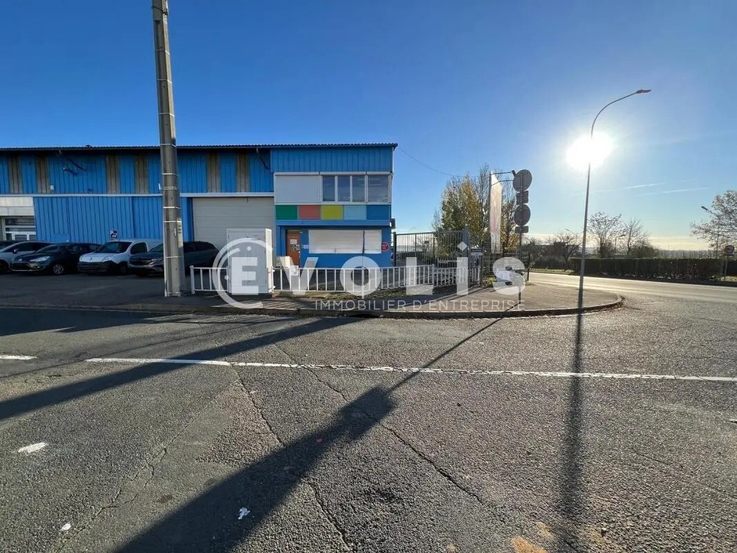 Light Industrial in Villefranche-sur-Saône for sale Building Photo- Image 1 of 16