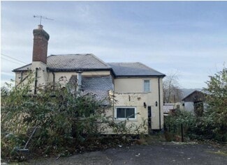 More details for 5 Derehams Ln, High Wycombe - Retail for Sale