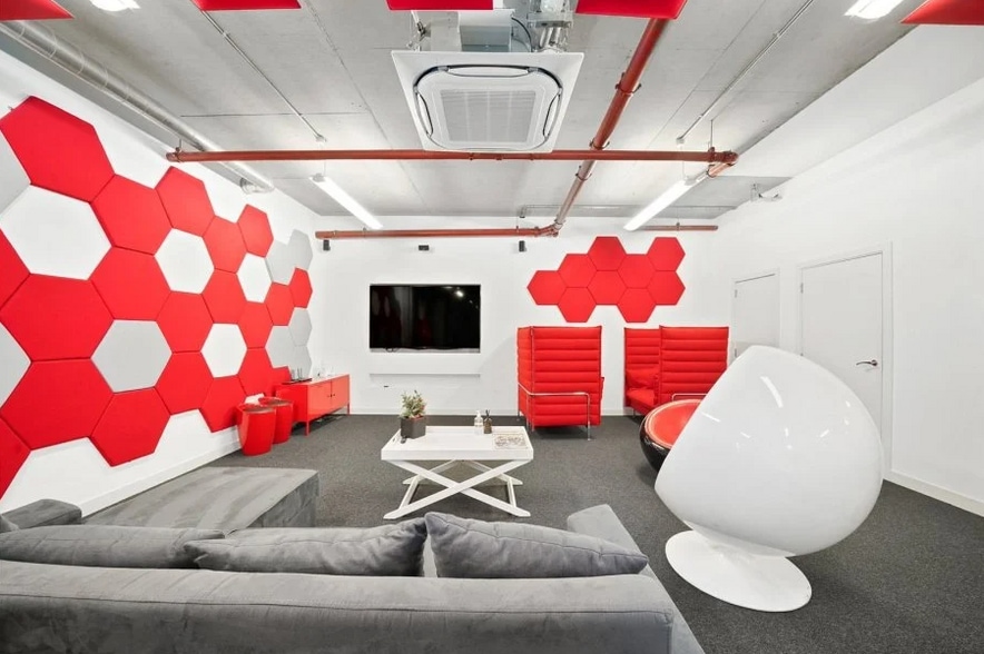 24-26 Buckle St, London to rent - Interior Photo - Image 3 of 10