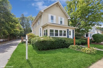 509 W Main St, West Dundee, IL for rent Building Photo- Image 1 of 21