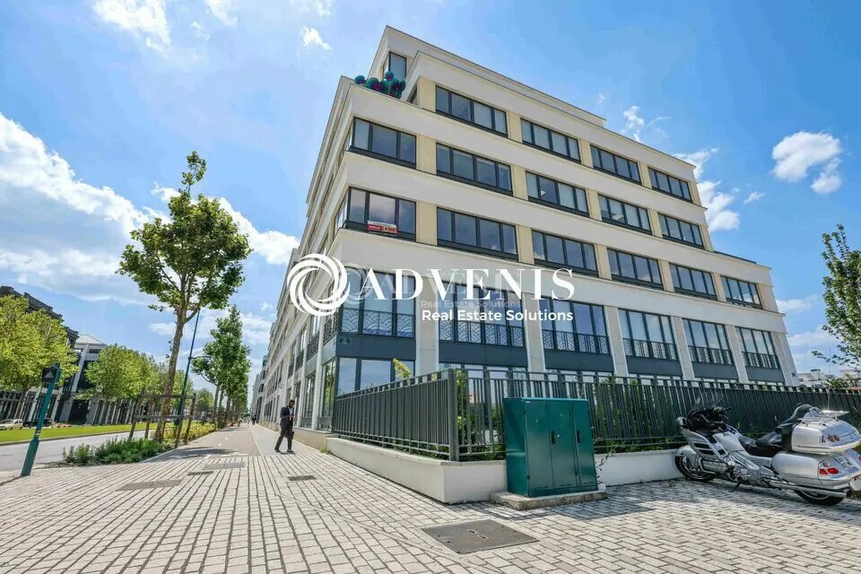 Location Bureaux 86 m² - Photo 1