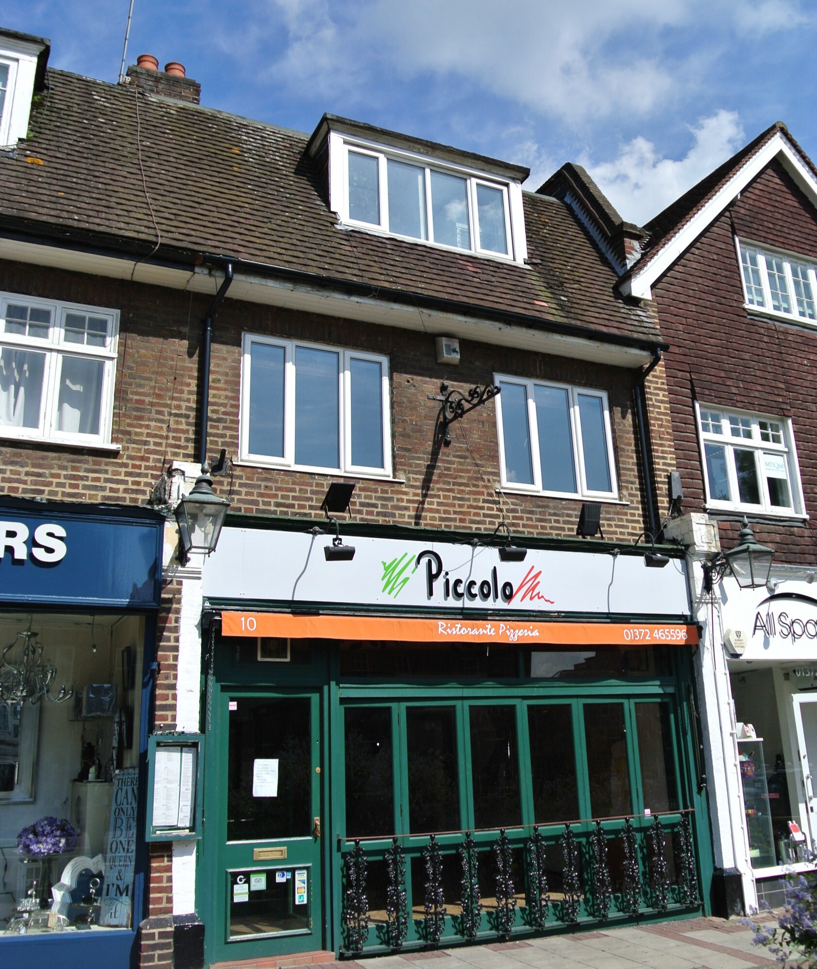 10 High St, Esher for sale Primary Photo- Image 1 of 1