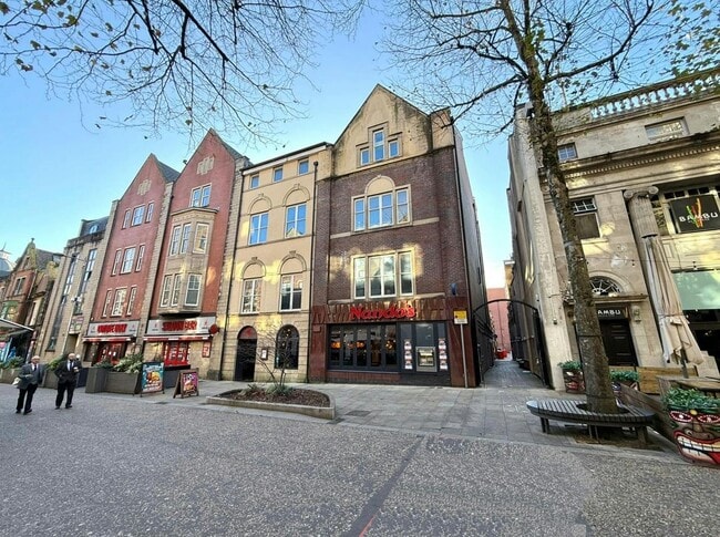 More details for Wind St, Swansea - Retail to Rent