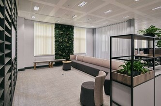 New Barn Ln, Cheltenham to rent Interior Photo- Image 1 of 9