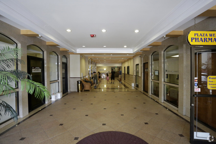 8540 S Sepulveda Blvd, Los Angeles, CA for rent - Lobby - Image 3 of 12