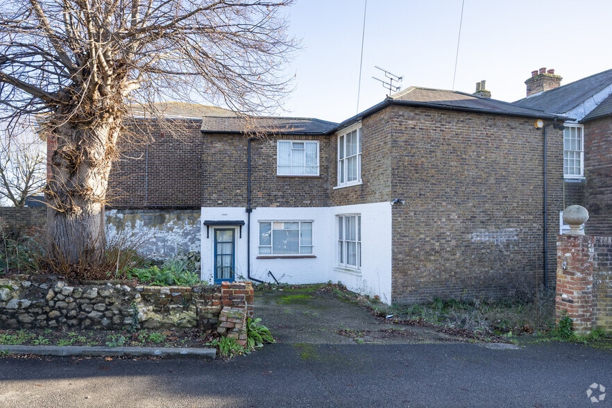 13 Ashford Rd, Maidstone for sale - Primary Photo - Image 3 of 4