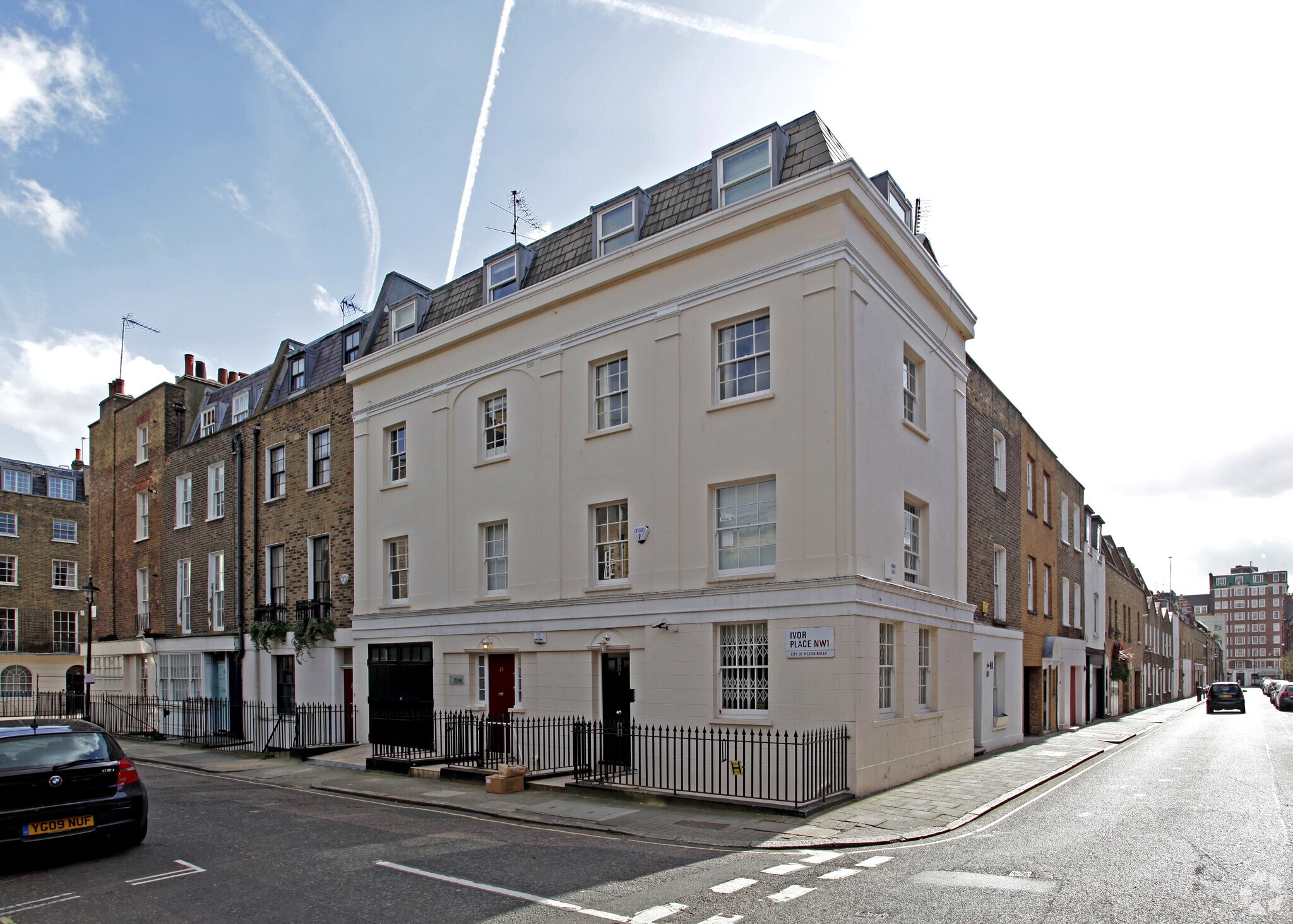 21 Ivor Pl, London for sale Primary Photo- Image 1 of 1