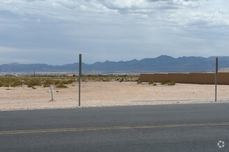 S Rainbow Blvd, Las Vegas, NV for sale Primary Photo- Image 1 of 3