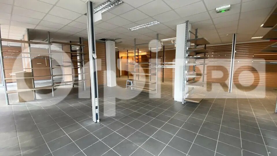 Retail in Longjumeau for sale - Building Photo - Image 3 of 6