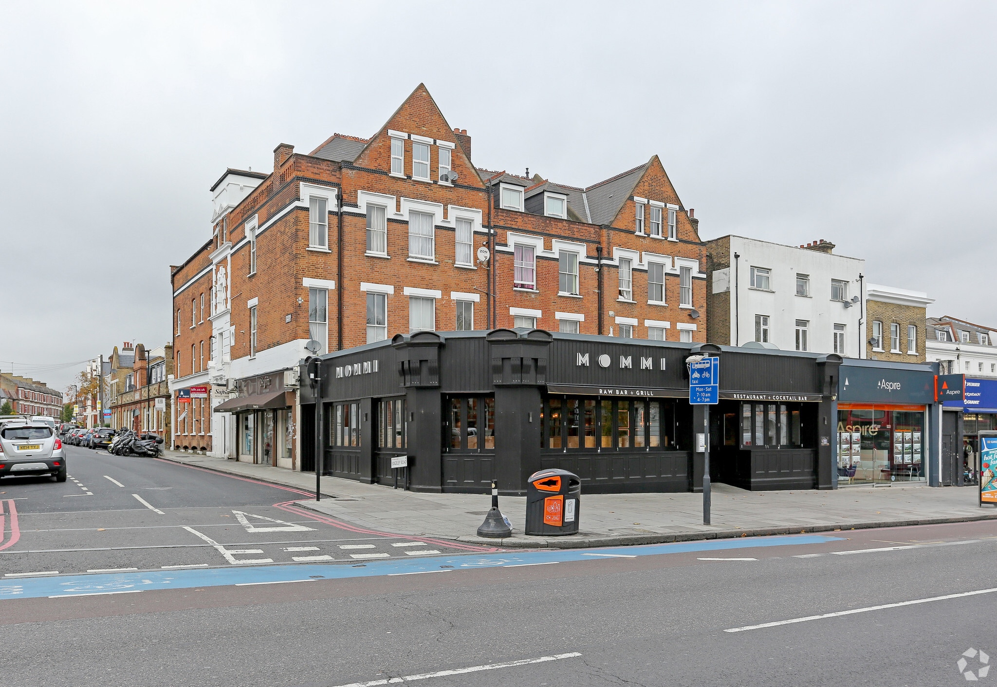 46-48A Clapham High St, London to rent Primary Photo- Image 1 of 3