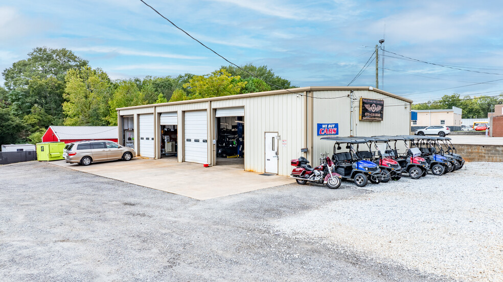 191 Greenville St, Newnan, GA for sale - Building Photo - Image 2 of 83