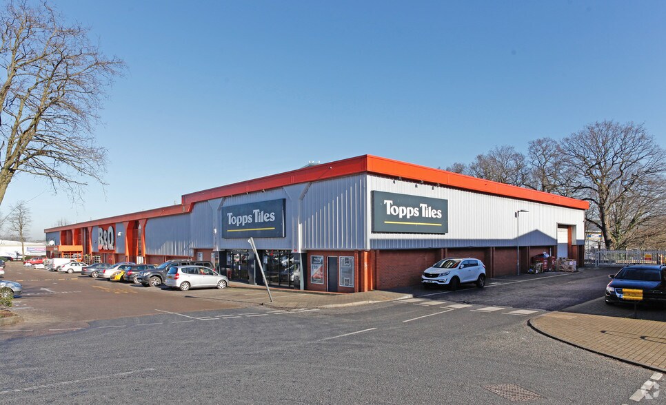 Howard Way, Harlow for sale - Primary Photo - Image 1 of 4