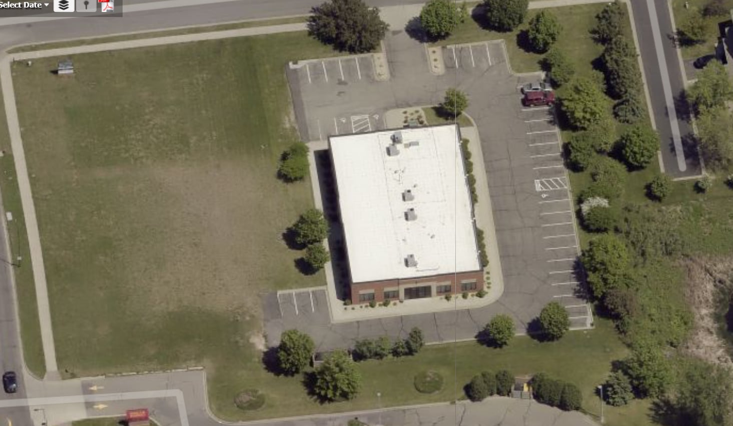 8811 92nd St S, Cottage Grove, MN for sale Primary Photo- Image 1 of 3