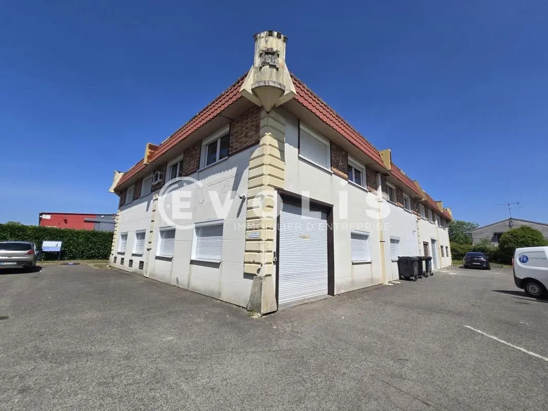 Light Industrial in Massy to rent Building Photo- Image 1 of 10