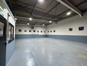 Enterprise Way, Peterborough to rent Interior Photo- Image 2 of 12