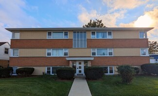 More details for 4806 Saint Charles Rd, Bellwood, IL - Residential for Sale