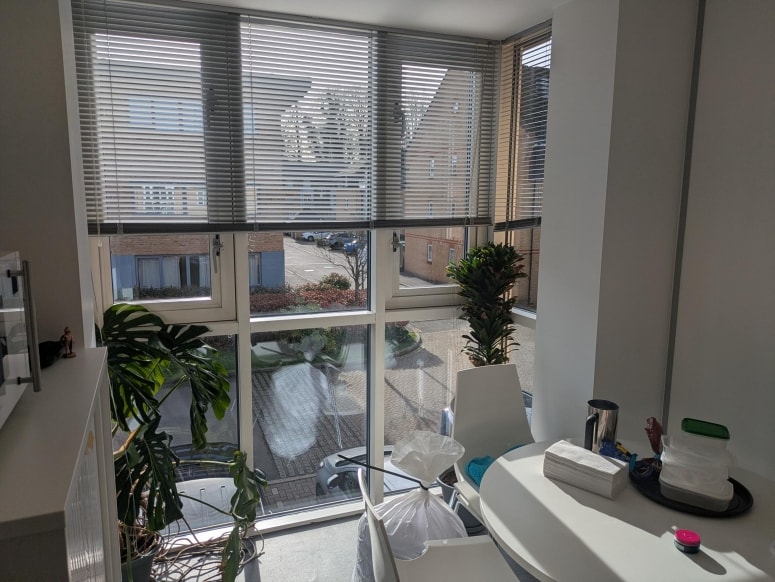 3 Faraday Rd, Guildford, SRY GU1 1EA - Unit 3 - - Interior Photo - Image 2 of 4