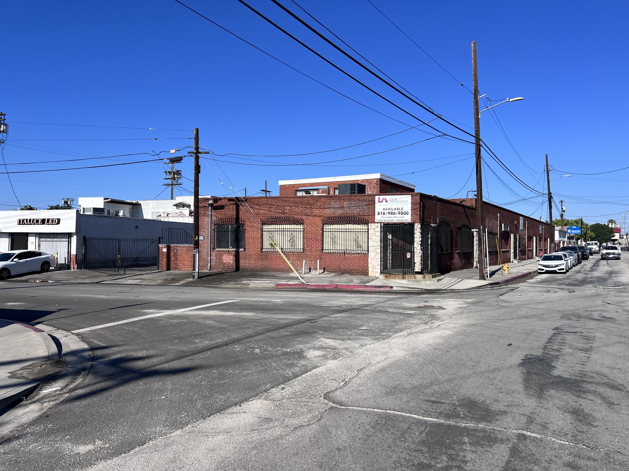 15140-15180 Raymer St, Van Nuys, CA to rent Building Photo- Image 1 of 14