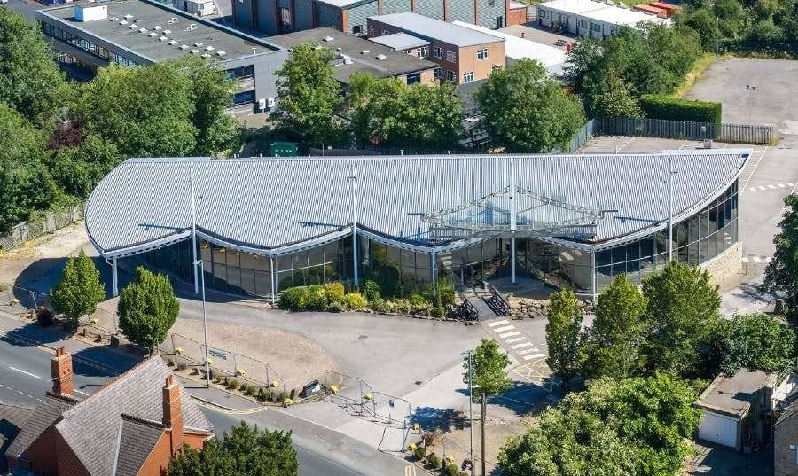 325 Barnsley Rd, Wakefield for sale - Building Photo - Image 1 of 14