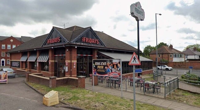 More details for 4 Newhall Walk, Sutton Coldfield - Retail to Rent