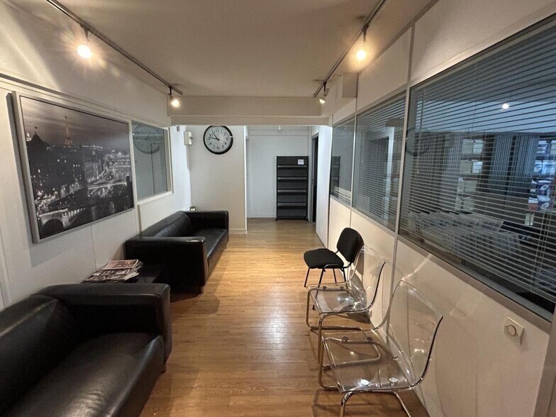 10 Allée Des Champs Elysées, Évry-Courcouronnes for sale - Interior Photo - Image 3 of 4