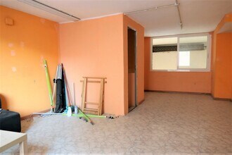 Retail in Barcelona, Barcelona to rent Interior Photo- Image 1 of 4