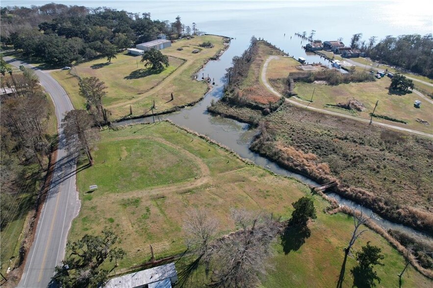 Hwy 14, Lake Arthur, LA for sale - Building Photo - Image 2 of 14