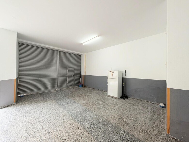 Retail in El Campello, Alicante for sale - Interior Photo - Image 2 of 10